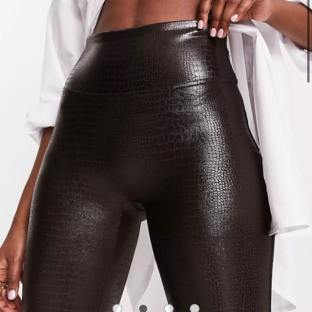 Spanx High Rise Croc Embossed Crackle Leggings